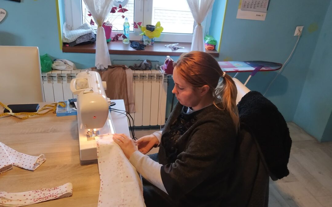 Pomożemy? – Szycie maseczek